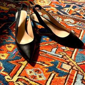 Stuart Weitzman point toe heels